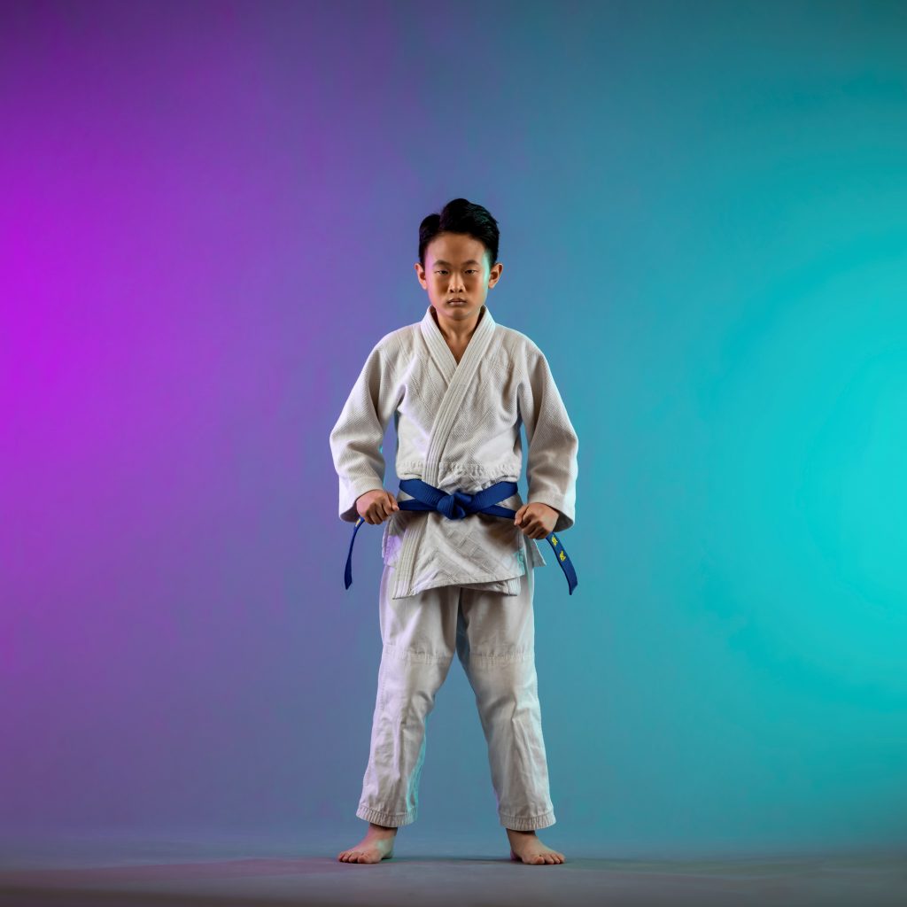 P0088_lo_lik_chun_ethan