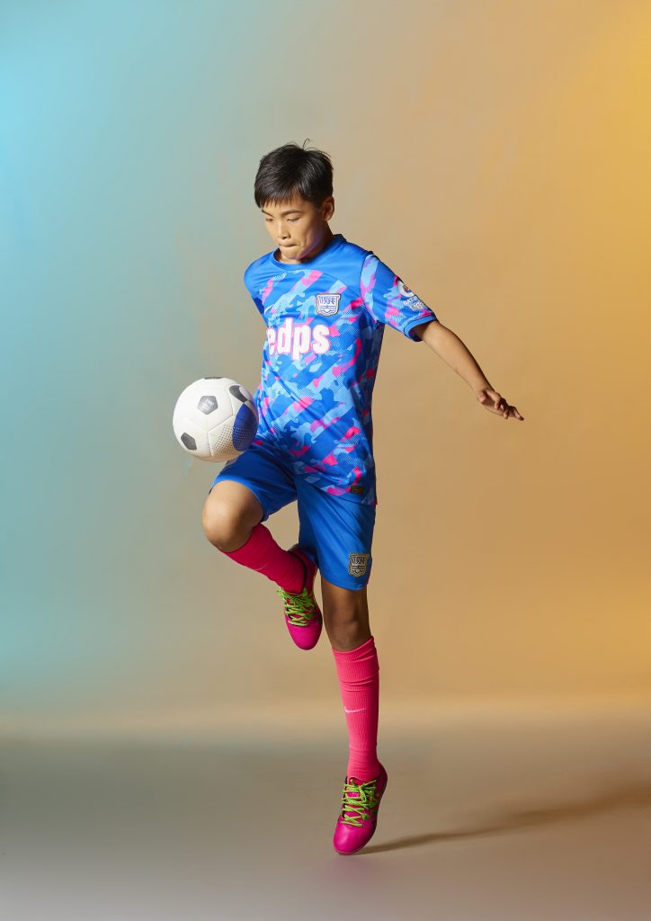 X_P0516_ROSCOELFCHAN_A