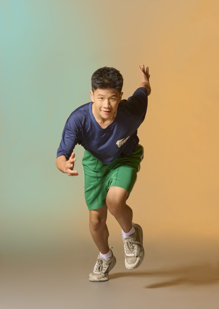 Y_P0392_ANDREWLAO14_A